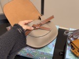 ロエベバッグ LOEWE 2025新作 クロスボディバッグ