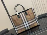 バーバリーバッグ BURBERRY 2025新作 ショッピングバッグ