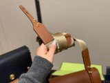 バーバリーバッグ BURBERRY 2025新作 メッセンジャーバッグ