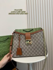 グッチバッグ GUCCI 2025新作 ショルダーバッグ
