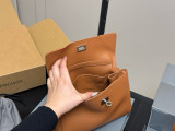 バレンシアガバッグ BALENCIAGA 2025新作 特大バッグ