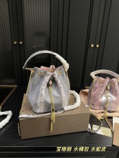 バーバリーバッグ BURBERRY 2025新作 バケットバッグ