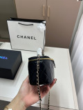 シャネルバッグ CHANEL 2025新作 化粧ポーチ