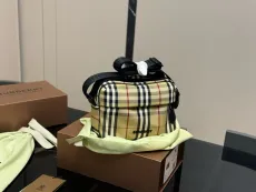 バーバリーバッグ BURBERRY 2025新作 カメラバッグ