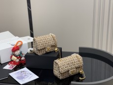 シャネルバッグ CHANEL 2025新作 スクエアパン