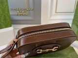 グッチバッグ GUCCI 2025新作 レトロカメラバッグ