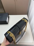 サンローランバッグ Yves Saint Laurent 2025新作 エンベロープメッセンジャーバッグ