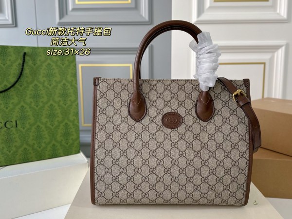 グッチバッグ GUCCI 2025新作 ハンドバッグ