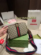 グッチバッグ GUCCI 2025新作 カメラバッグ