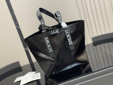 ロエベバッグ LOEWE 2025新作 ワックスレザーショッピングバッグ