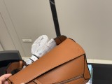 ロエベバッグ LOEWE 2025新作 チェストバッグ メッセンジャーバッグ