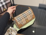 バーバリーバッグ BURBERRY 2025新作 キャンバスメッセンジャーバッグ