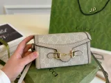 グッチバッグ GUCCI 2025新作 携帯電話用バッグ