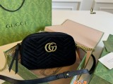 グッチバッグ GUCCI 2025新作 カメラバッグ