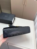 サンローランバッグ Yves Saint Laurent 2025新作 エンベロープメッセンジャーバッグ
