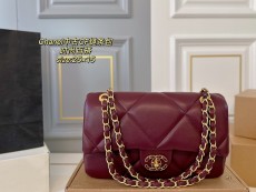 シャネルバッグ CHANEL 2025新作 ダブルフラップチェーンバッグ