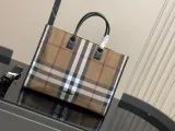バーバリーバッグ BURBERRY 2025新作 ショッピングバッグ