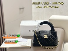 シャネルバッグ CHANEL 2025新作 チェーンバッグ