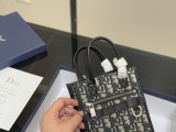 ディオールバッグ DIOR 2025新作 楽譜パッケージ