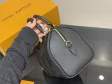 ルイヴィトンバッグ LOUIS VUITTON 2025新作 枕袋