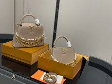 ルイヴィトンバッグ LOUIS VUITTON 2025新作 Capucines