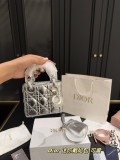 ディオールバッグ DIOR 2025新作 ミニプリンセスダイアナバッグ