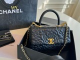 シャネルバッグ CHANEL 2025新作 刺繍ハンドバッグ