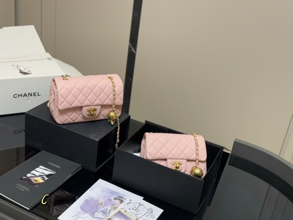 シャネルバッグ CHANEL 2025新作 スクエアゴールドボールバッグ