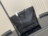 プラダバッグ PRADA 2025新作 クラシックショッピングバッグ