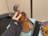 ロエベバッグ LOEWE 2025新作 クロスボディバッグ