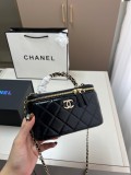 シャネルバッグ CHANEL 2025新作 化粧ポーチ