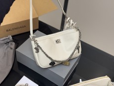 バレンシアガバッグ BALENCIAGA 2025新作 脇袋