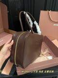 ミュウミュウバッグ Miu Miu 2025新作 ブリーフケース