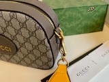 グッチバッグ GUCCI 2025新作 カメラバッグ