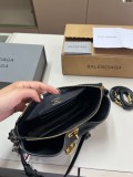 バレンシアガバッグ BALENCIAGA 2025新作 脇袋