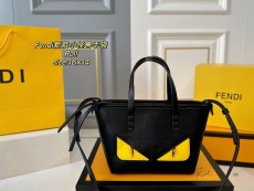 フェンディバッグ FENDI 2025新作 ハンドバッグ