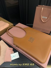 ミュウミュウバッグ Miu Miu 2025新作 トートバッグ
