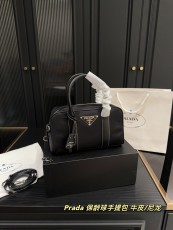 プラダバッグ PRADA 2025新作 ボウリングトートバッグ