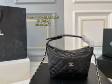 シャネルバッグ CHANEL 2025新作 チェーンバッグ