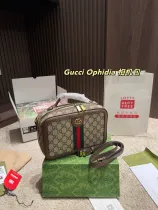 グッチバッグ GUCCI 2025新作 カメラバッグ