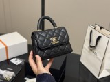 シャネルバッグ CHANEL 2025新作 ハンドバッグ