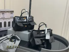 バレンシアガバッグ BALENCIAGA 2025新作 プロフィールバッグ