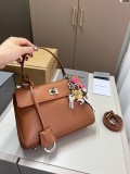 バレンシアガバッグ BALENCIAGA 2025新作 トートフラップクロスボディバッグ