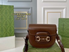 グッチバッグ GUCCI 2025新作 サドルバッグ
