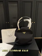 プラダバッグ PRADA 2025新作 バケットトートバッグ