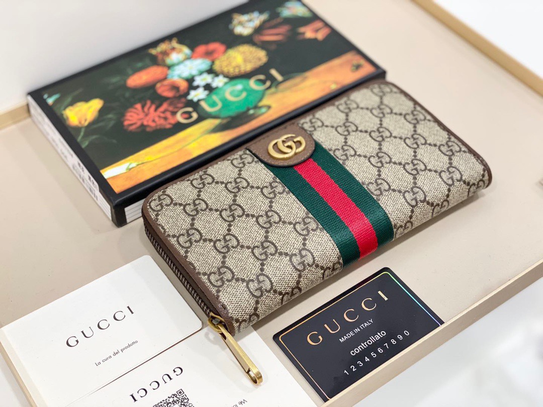 グッチ財布 GUCCI 2025新作 財布 557696