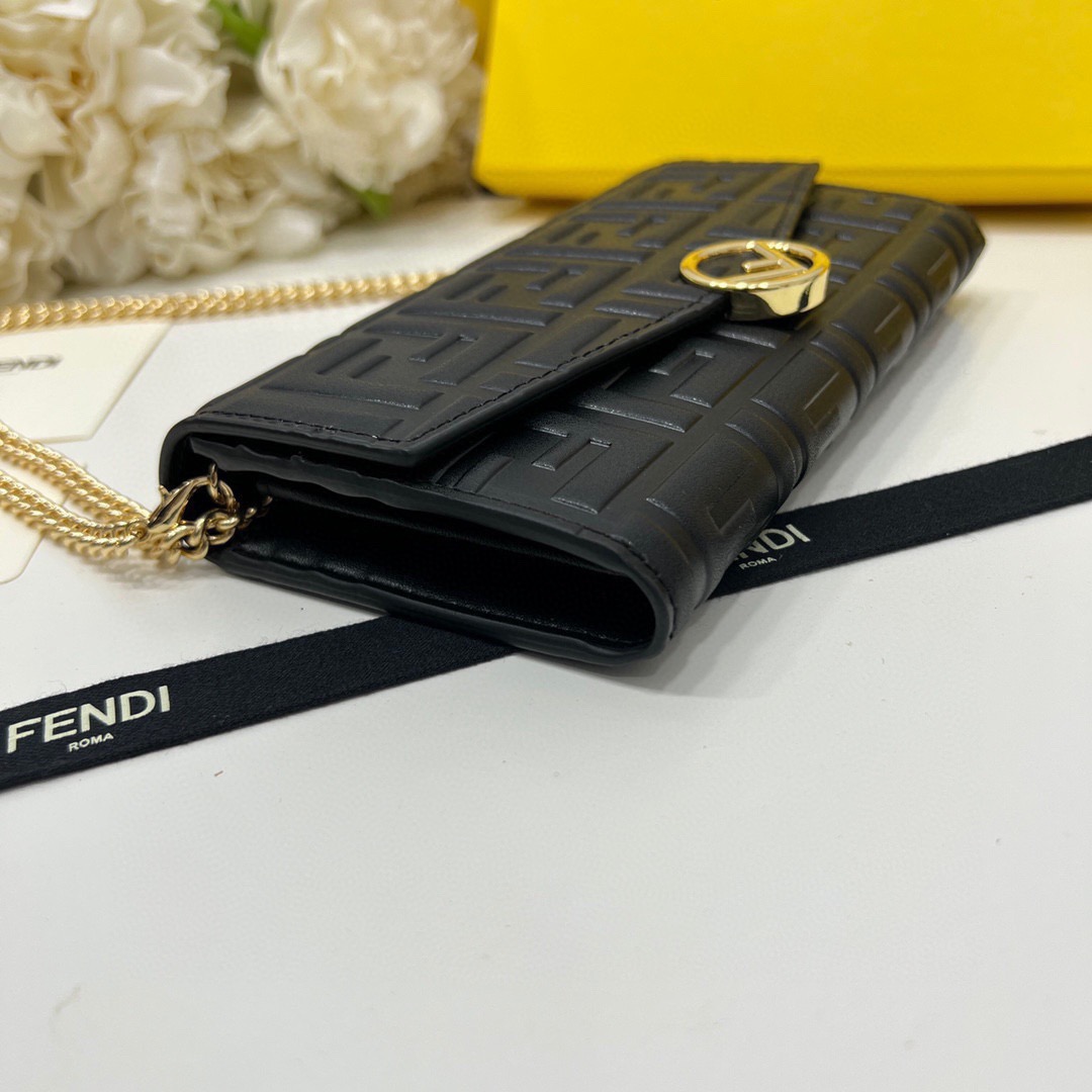 フェンディ財布 FENDI 2025新作 財布 2601