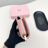 ミュウミュウ財布 Miu Miu 2025新作 財布 8357