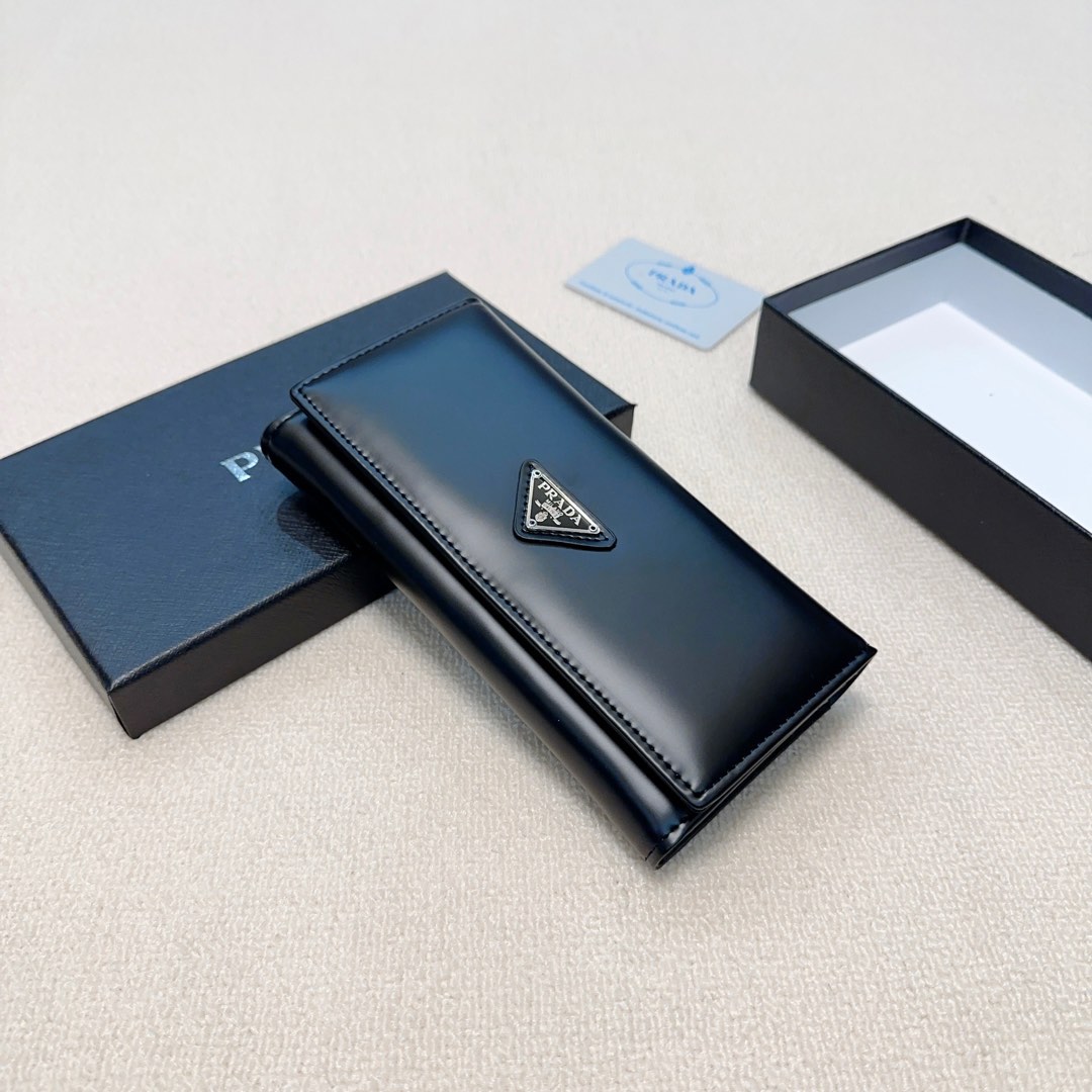 プラダ財布 PRADA 2025新作 財布