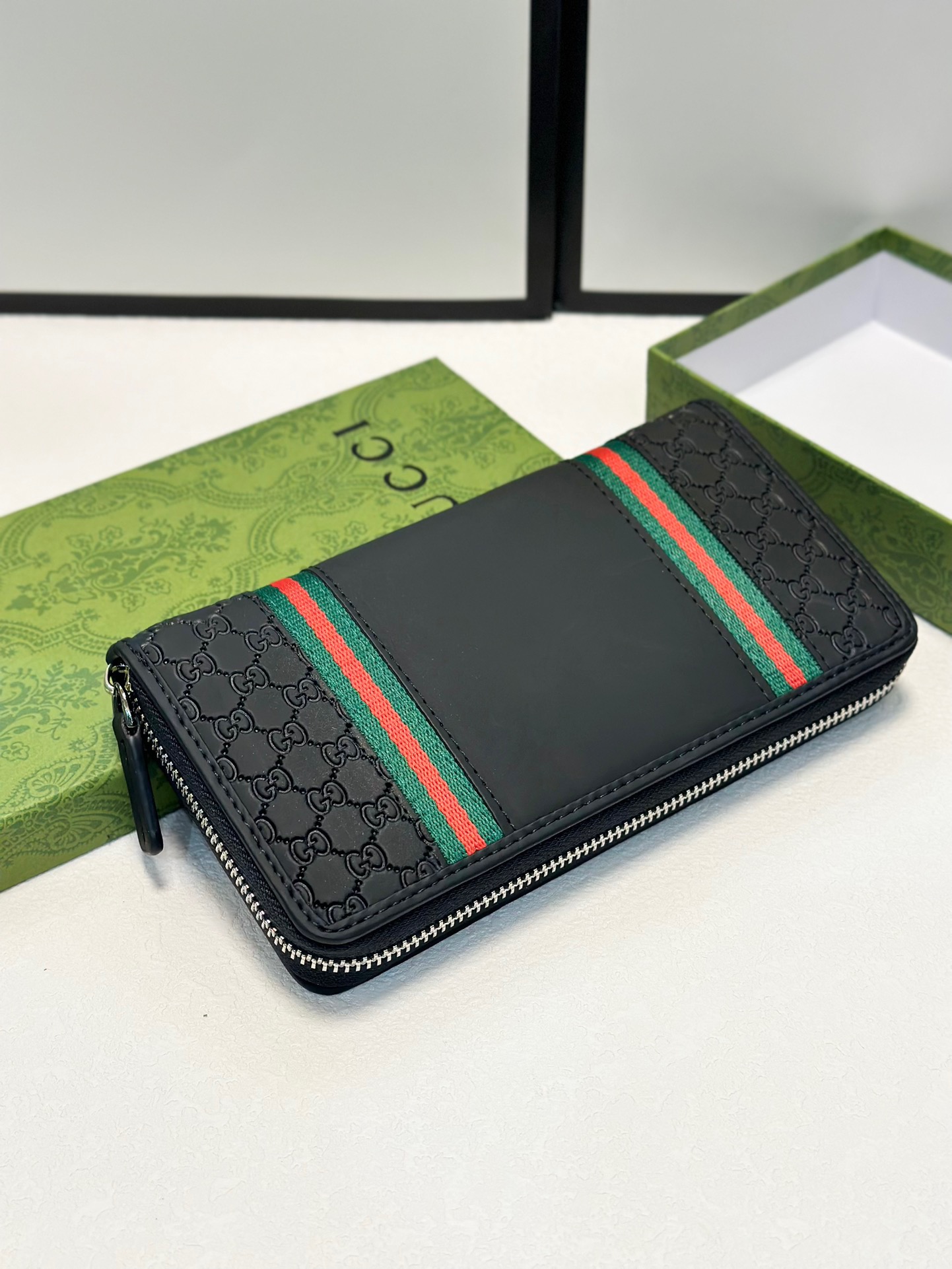 グッチ財布 GUCCI 2025新作 財布